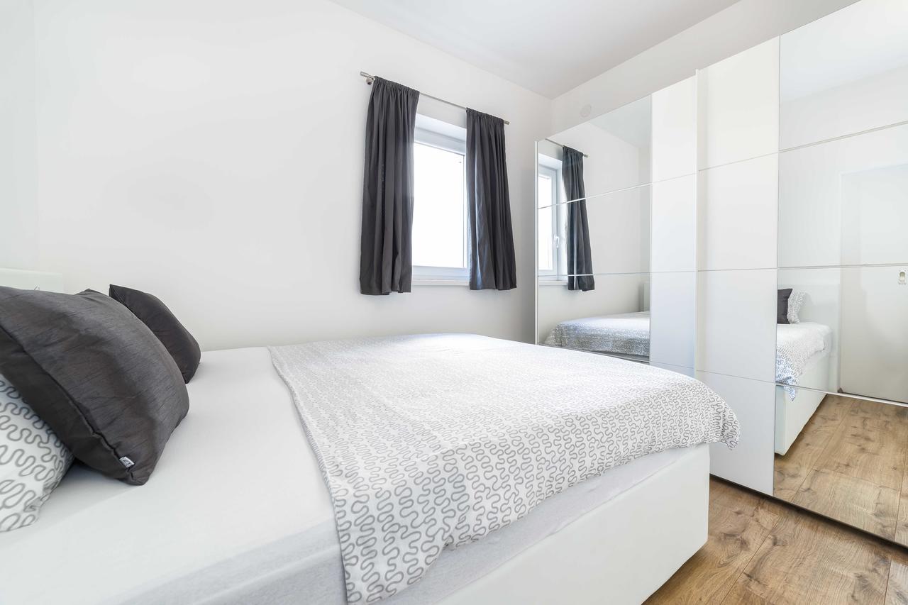 וודיצה Apartments Tonka Centar מראה חיצוני תמונה